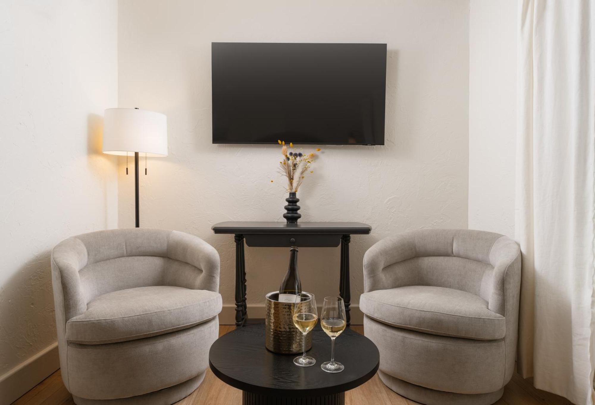 サンルイスオビスポ Petit Soleil - Bed, Breakfast And Bar Bed & Breakfast エクステリア 写真